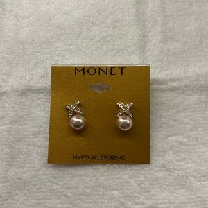 Cross pearl earrings